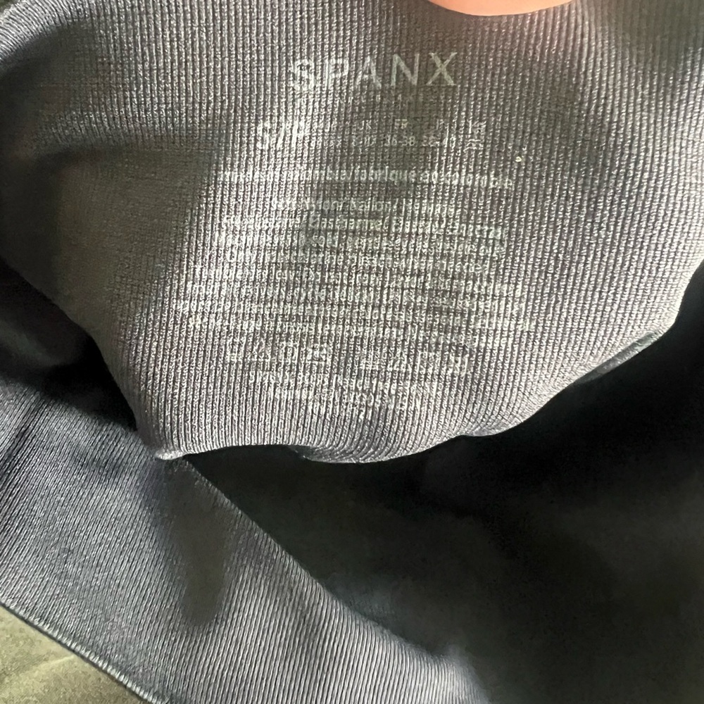 NWOT Spanx Camo Seamless Leggings - Picture 3 of 3